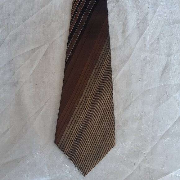 Vintage Pierre Cardin Tie 4" Silk Diagonal Stripe, Browns & Tan/Gold - Picture 6 of 10